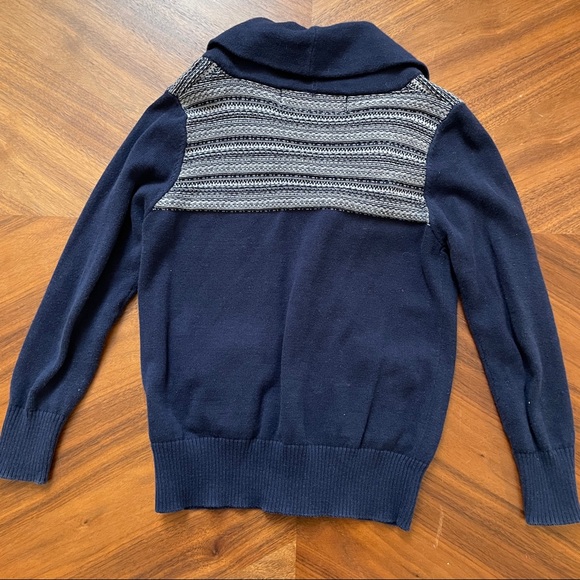 Sovereign Code cardigan with lapel and pockets - Picture 2 of 3